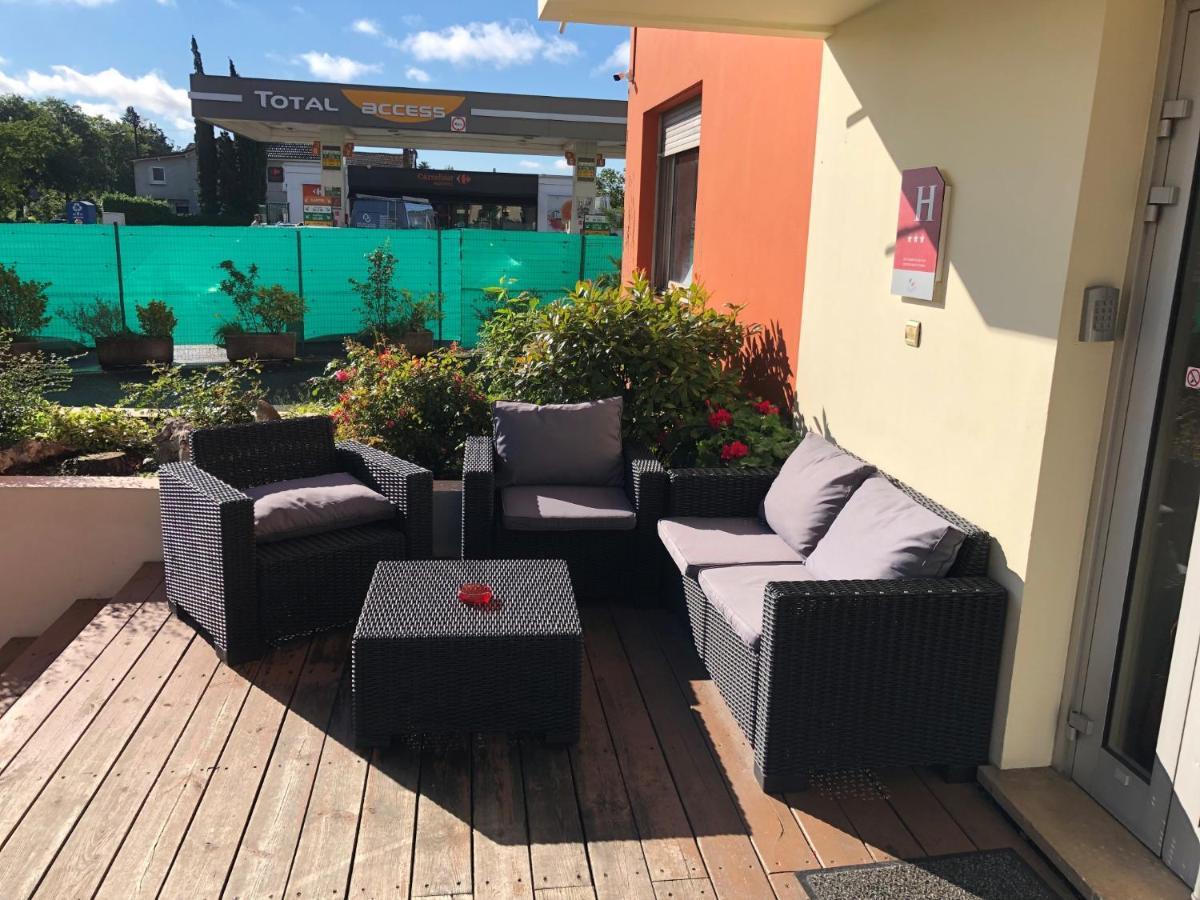 Adonis Lyon Est Hotel Artys Saint-Priest-en-Jarez Exteriör bild